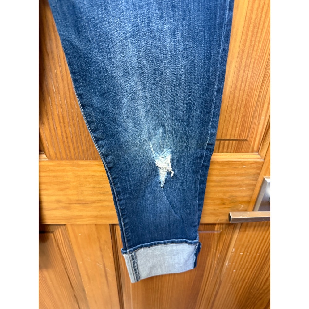 Kut from the Kloth Cameron Mid Rise Straight Leg Cropped Distressed Jeans Size 8 - Picture 5 of 9